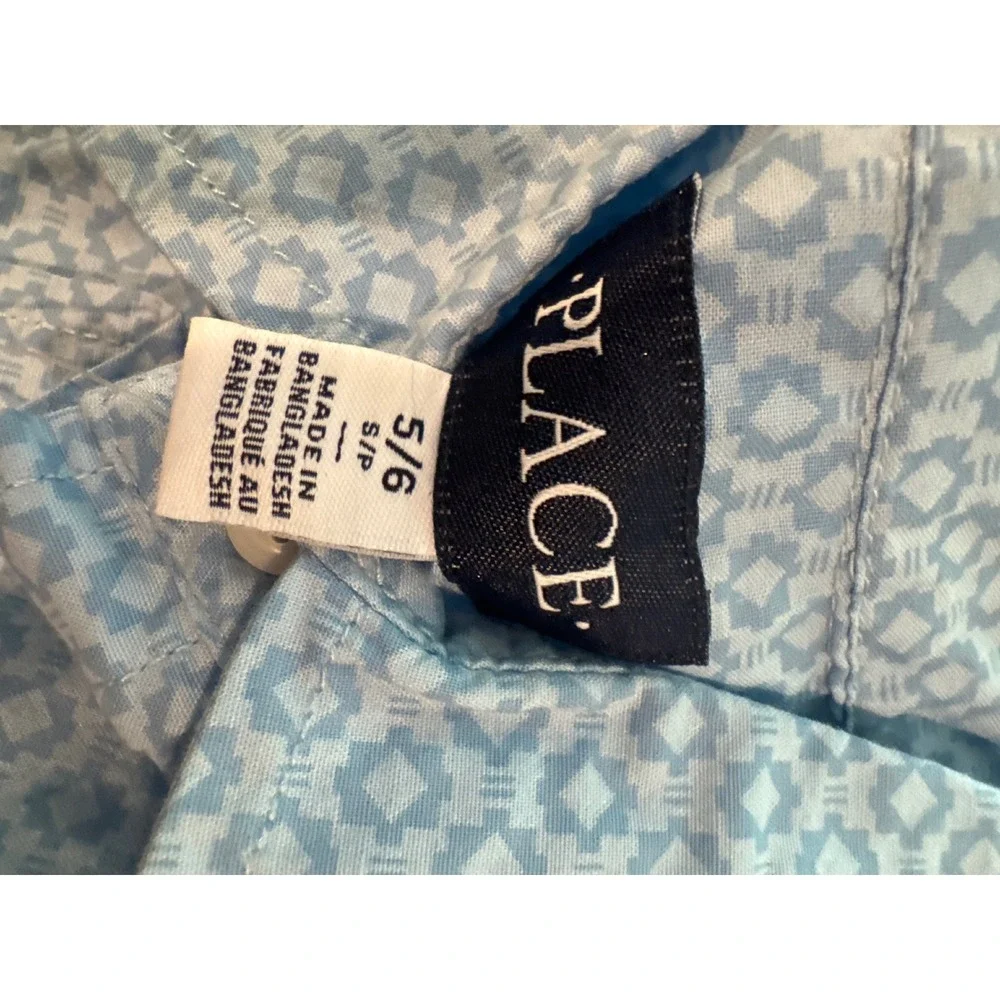 Boys'‎ Light Blue Patterned Short Sleeve Button-Down Shirt size 5/6